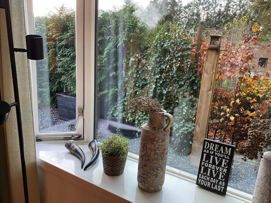 Op Boszicht Genieten Van De Rust & Natuur プッテン エクステリア 写真